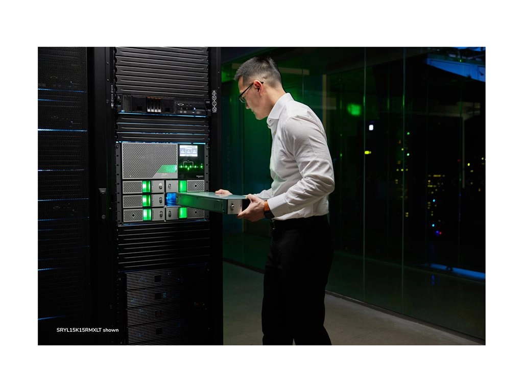 APC Smart-UPS Modular Ultra - UPS (rack-mountable) - on-line, n 1 redundant, touchscreen, network management card - AC 208/240 SRYL5K15RMXLT