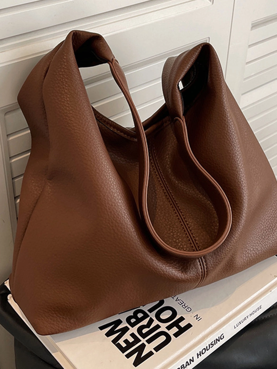 Capacious Versatile Single Shoulder Armpit Bag