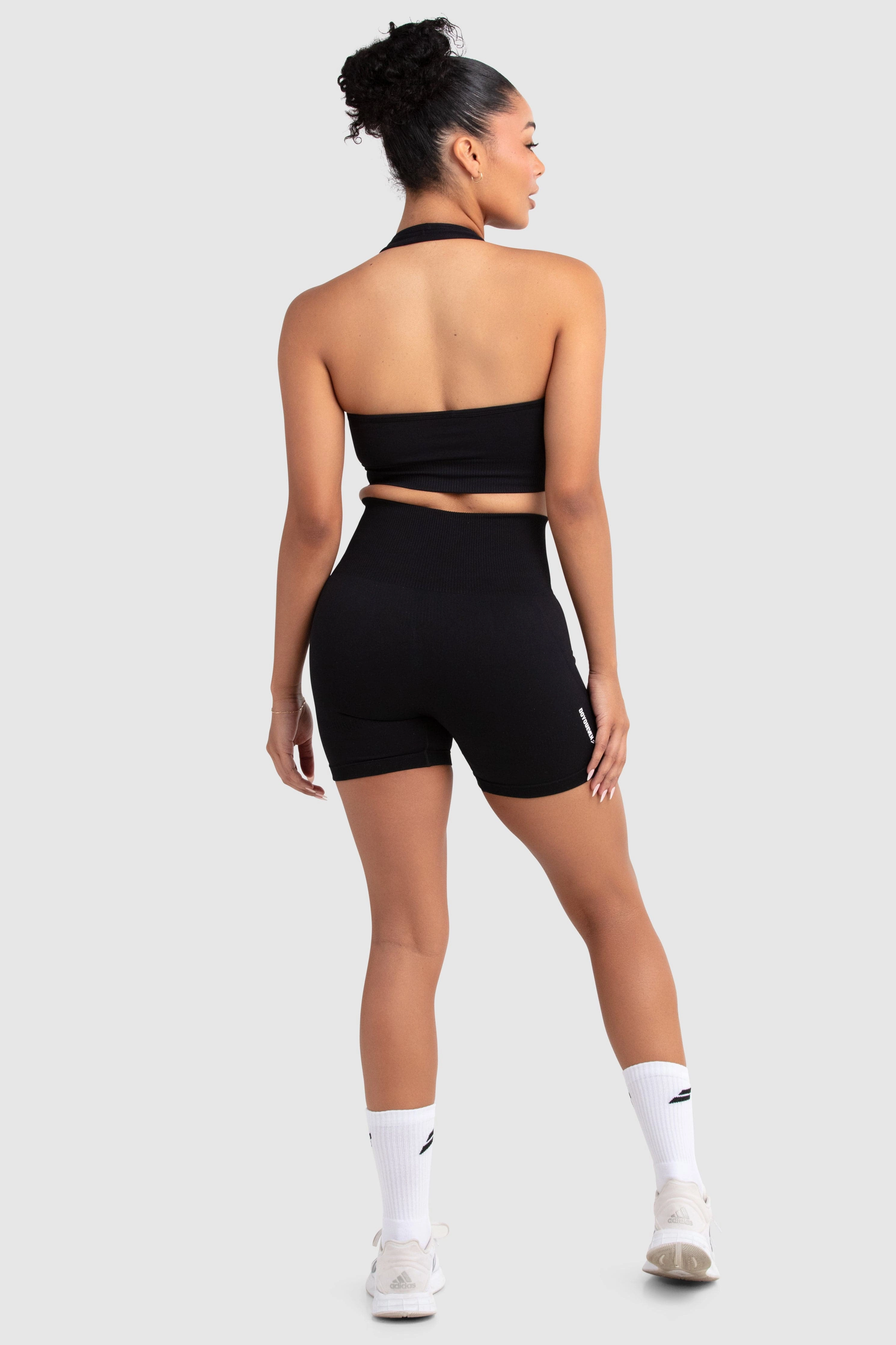Hyperflex 2 Halter Neck Crop - Jet Black