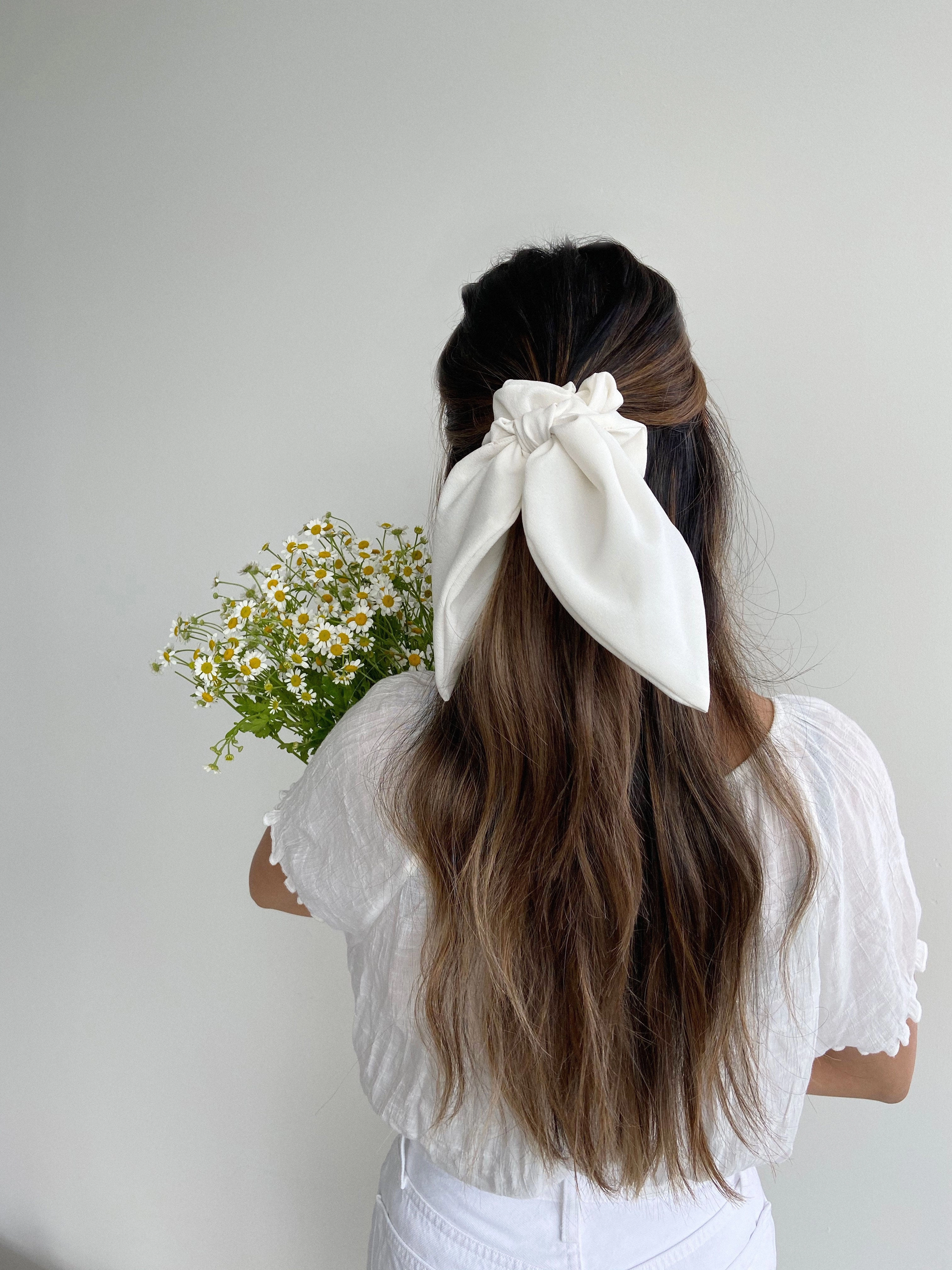 Petal Bow