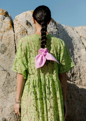 Petal Bow