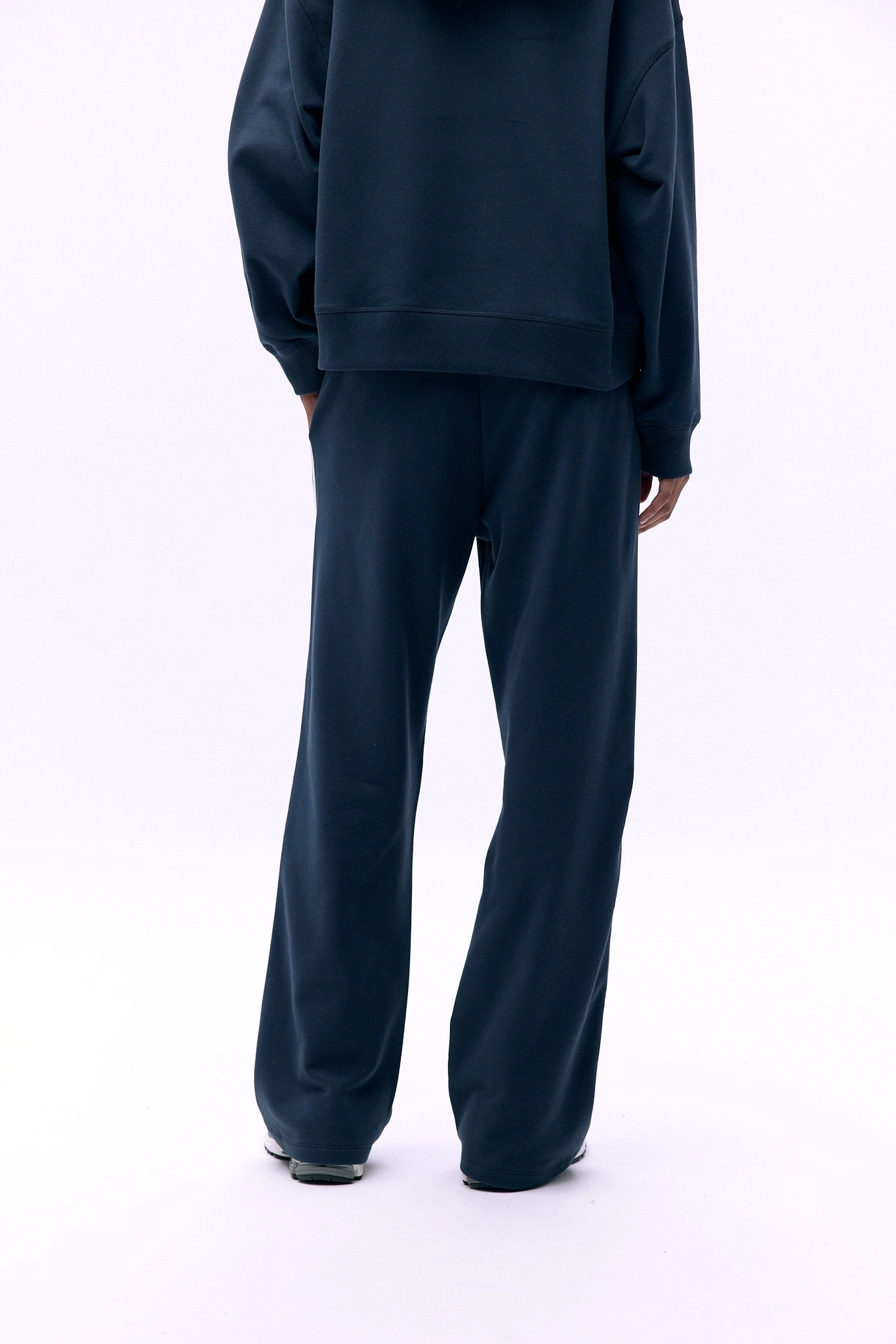 Varsity Loose Fit Sweatpants - Midnight Blue/Marshmallow White
