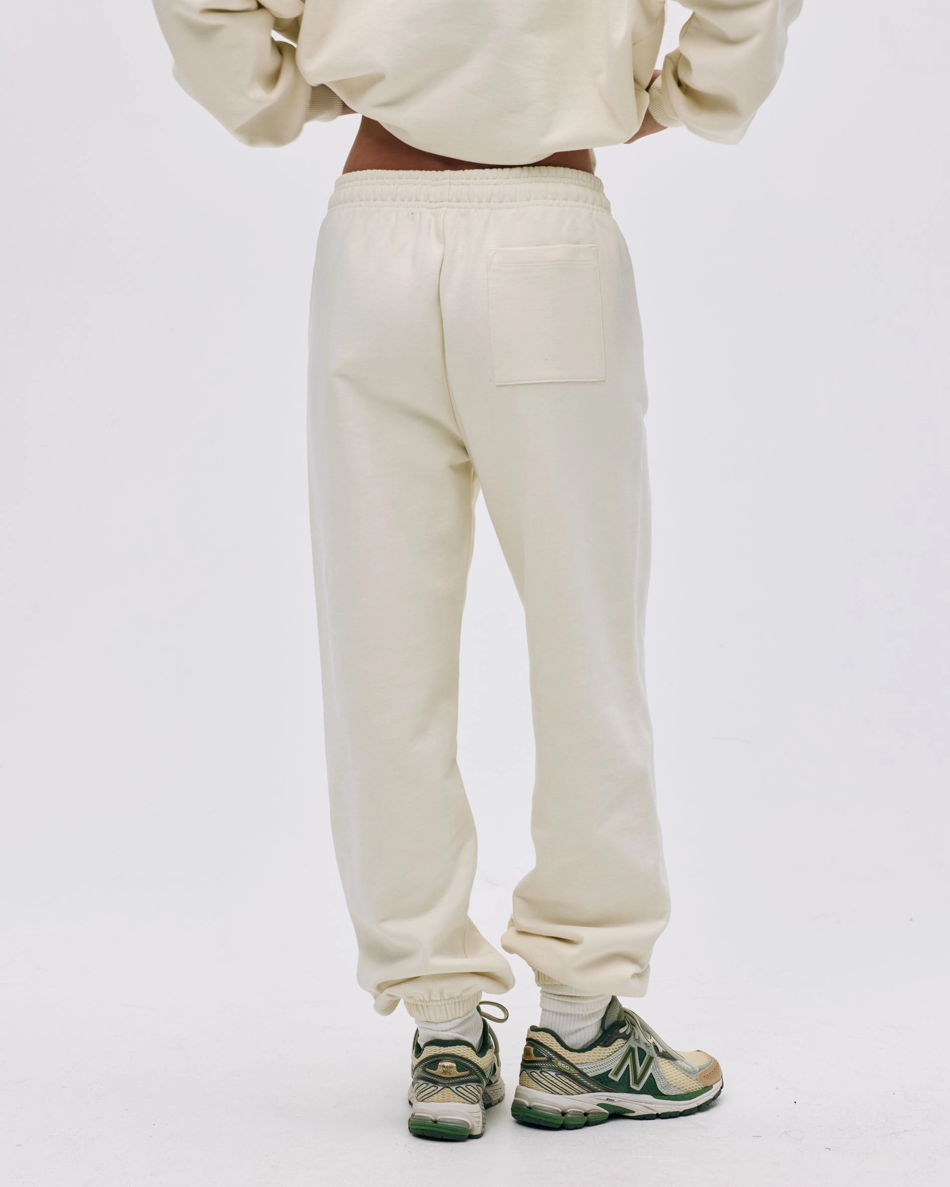 Varsity Sweatpants - Marshmallow White/Midnight Blue