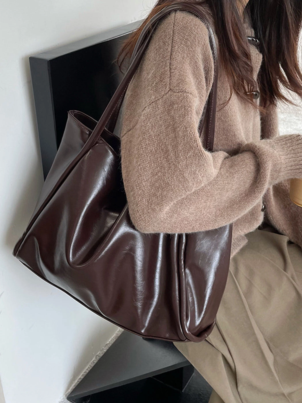 Versatile Solid Color Simple PU Tote Bag